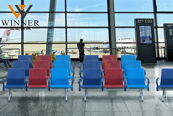 What are the materials of modern airport waiting chairs? What are the differences?