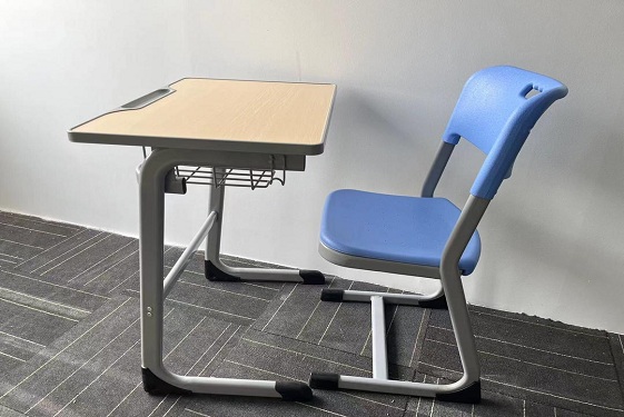 Do You Know How To Choose Student Desk And Chair?